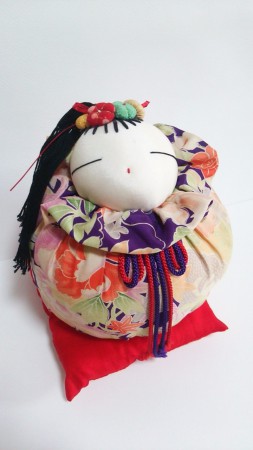 巨大!!身長30㎝の看板布ころ人形